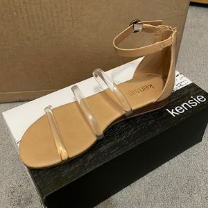 New Kenzie gladiator style sandals. Size 7